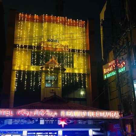Hotel Royal Wings Nedumbassery Exterior photo